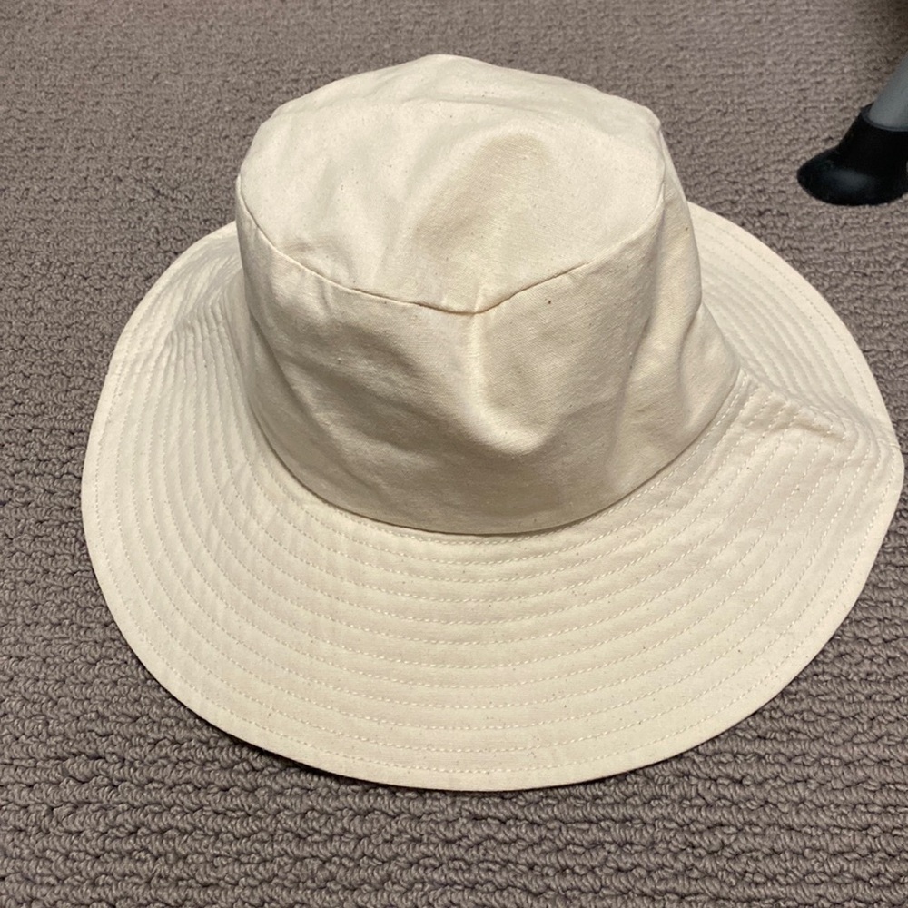 Madewell packable bucket hat